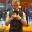 Знакомства: Артём, 24 года, Санкт-Петербург