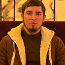 Знакомства: Бислан, 23 года, Луганск