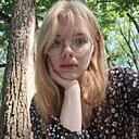 Знакомства: Эльвира, 18 лет, Москва