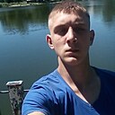 Знакомства: Евгений, 22 года, Краснодон