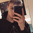 Знакомства: Алекс, 25 лет, Тольятти