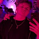 Знакомства: Илья, 18 лет, Москва