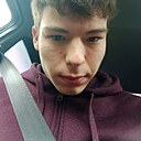 Знакомства: Илья, 23 года, Чистополь