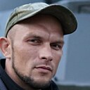 Знакомства: Павел, 30 лет, Ульяновск