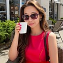 Знакомства: Кнопочка, 37 лет, Тюмень