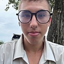 Знакомства: Данил, 18 лет, Артем