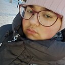 Знакомства: Карина, 22 года, Кировск