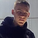 Знакомства: Виктор, 19 лет, Новокузнецк