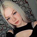 Знакомства: Анютка, 22 года, Донецк
