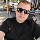 Знакомства: Антон, 31 год, Павловская