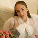 Знакомства: Ксения, 30 лет, Екатеринбург