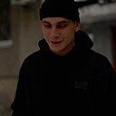 Знакомства: Юрій, 25 лет, Петропавловка