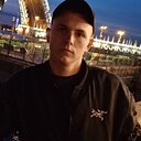 Знакомства: Макс, 25 лет, Кобрин