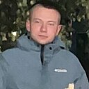 Знакомства: Олег, 21 год, Слуцк