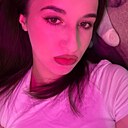 Знакомства: Яна, 22 года, Москва