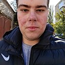 Знакомства: Саша, 18 лет, Мелитополь