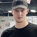 Знакомства: Евгений, 23 года, Луганск