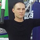 Знакомства: Евгений, 33 года, Курган