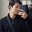 Знакомства: Дамир, 21 год, Алматы