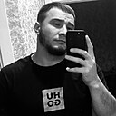 Знакомства: Игорь, 29 лет, Омск