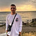 Знакомства: Андрей, 49 лет, Феодосия