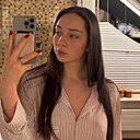 Знакомства: Валерия, 22 года, Ижевск