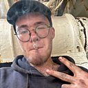 Знакомства: Влад, 24 года, Мурманск