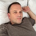 Знакомства: Антон, 36 лет, Красноярск