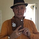 Знакомства: Robert, 60 лет, Москва