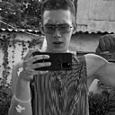 Знакомства: Алексей, 25 лет, Караганда