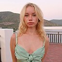 Знакомства: Лера, 27 лет, Новосибирск