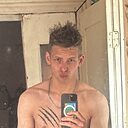 Знакомства: Андрей, 21 год, Витебск