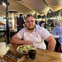 Знакомства: Артем, 26 лет, Калуга