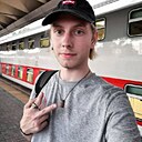 Знакомства: Илья, 22 года, Долгопрудный