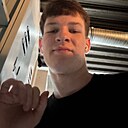 Знакомства: Виталий, 22 года, Орск