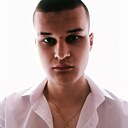 Знакомства: Артем, 22 года, Абакан