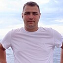 Знакомства: Виктор, 23 года, Киров