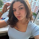 Знакомства: Катя, 18 лет, Минск