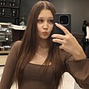 Знакомства: Лара, 18 лет, Москва