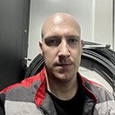 Знакомства: Максим, 32 года, Тобольск