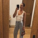 Знакомства: Оля, 28 лет, Новокузнецк