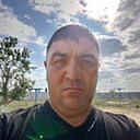 Знакомства: Эльнур, 35 лет, Геническ