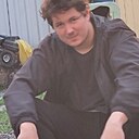 Знакомства: Максим, 22 года, Томск