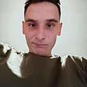 Знакомства: Кирилл, 21 год, Златоуст