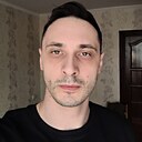 Знакомства: Артём, 33 года, Гомель