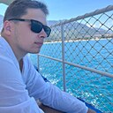 Знакомства: Богдан, 21 год, Магнитогорск