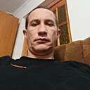 Знакомства: Илья, 42 года, Калининград