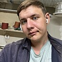 Знакомства: Виктор, 27 лет, Ейск