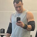 Знакомства: Илья, 36 лет, Екатеринбург