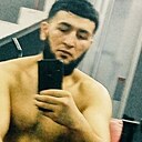 Знакомства: Макс, 27 лет, Братск